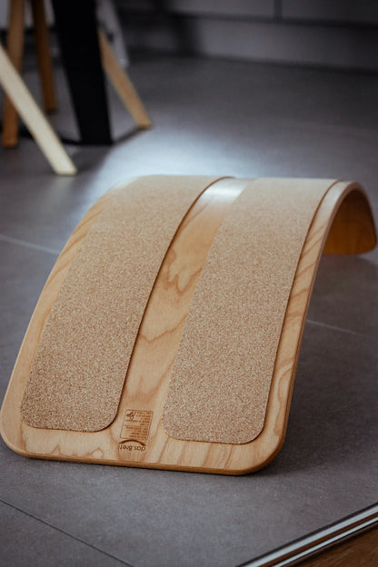 TICTOYS - das.BRETT Balance Board (mit Korkriemen) NATUR