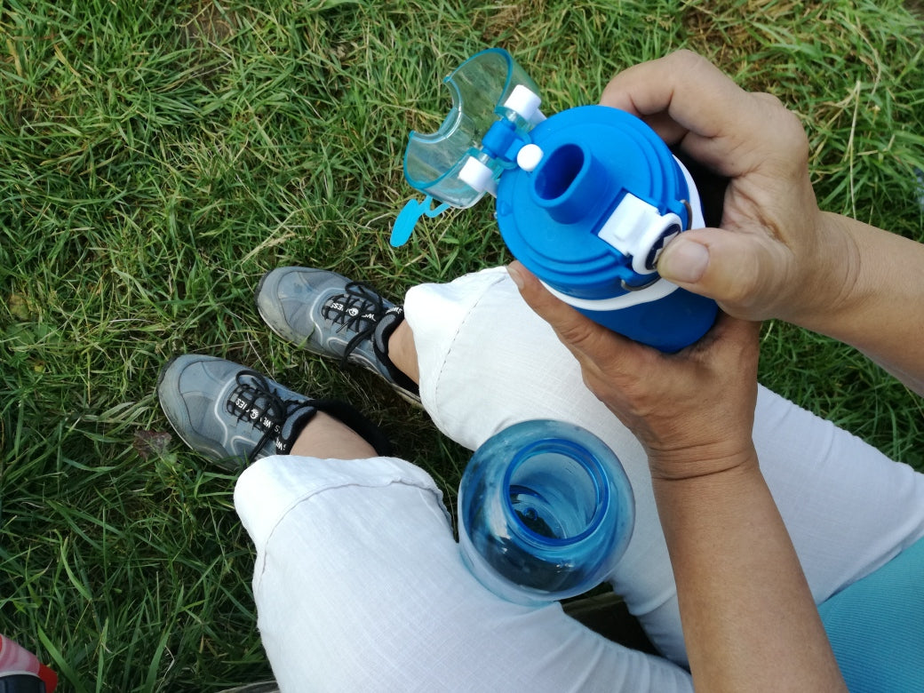 MAUNAWAI® Outdoor Filterflaschen-Set 2 (inkl. Ersatzfilter + Tritanflasche 1L)